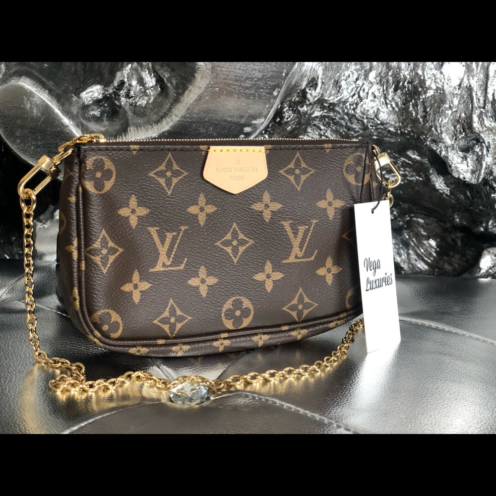 Louis Vuitton Makeup Pouch